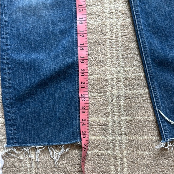 Mother Women's Blue Jeans - Picture 9 of 10